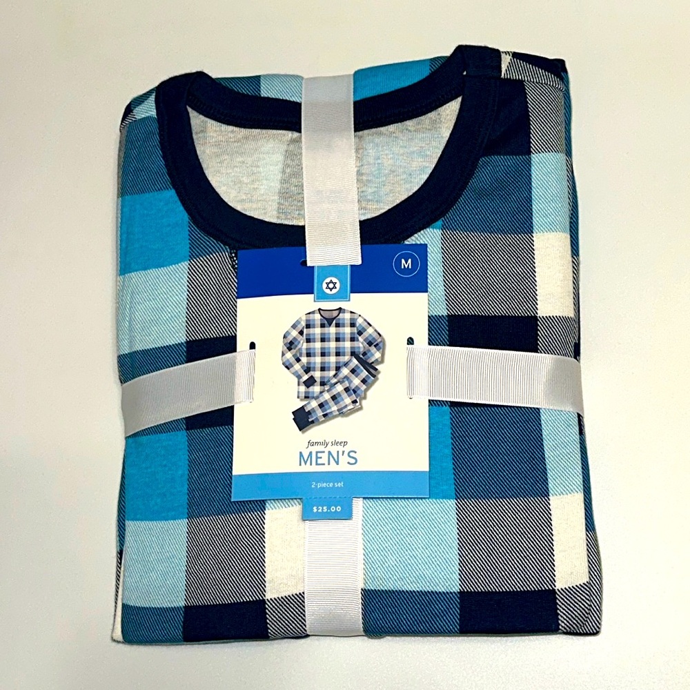 NWT Target Hanukkah Family Sleep 2 Pieces Pajamas Set Size M.